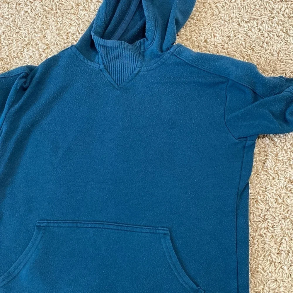 Athleta (Girl) | Sweatshirts (2)